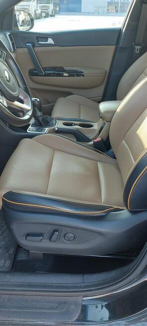 Sprzedam Kia Sportage 1.6 GDI 6MT 2WD L Business Line plus