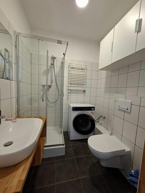 Słoneczne mieszkanie na Winogradach