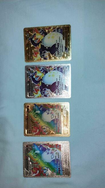 Karty POKEMON Charizard Vmax HP 330