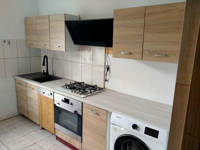 Wynajmę mieszkanie 2 pokojowe.Parter.Parking.Piwnica