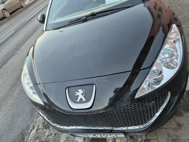 Sprzedam samochód osobowy