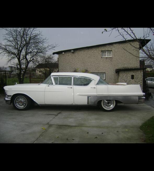 Cadillac fletwood sixty special 1957