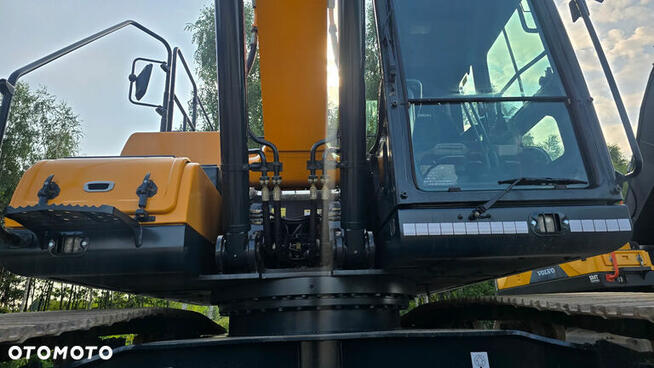 Hyundai Hx220 Mały przebieg!