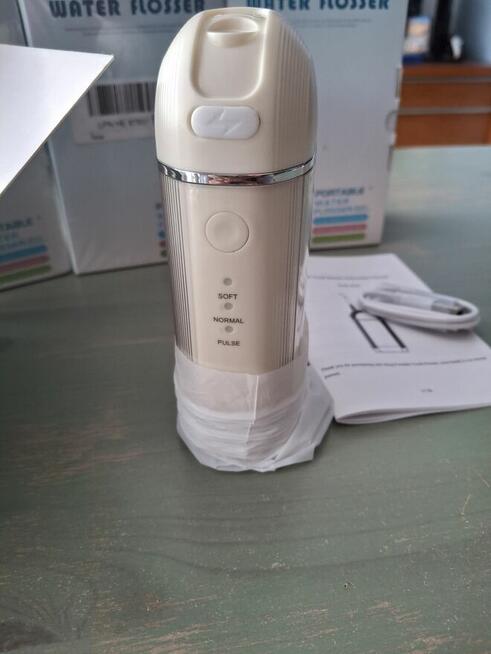 Bezprzewodowy Irygator do Zębów IE018 | Przenośny | Komplet