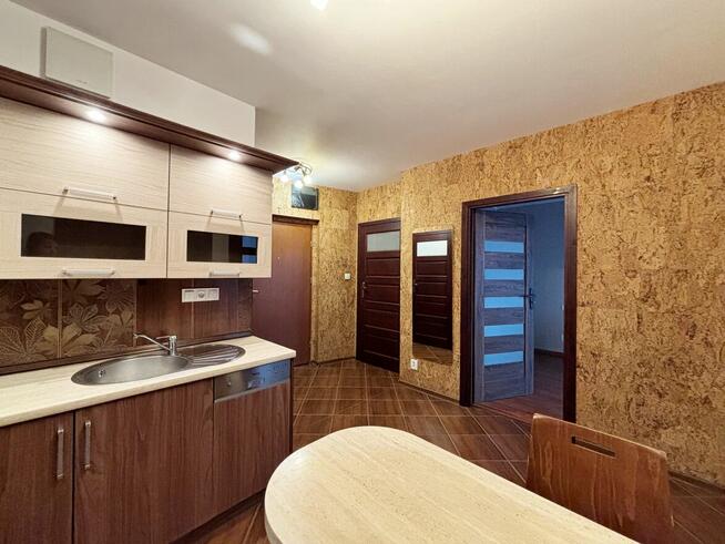 Rozkładowe 2 pok. / klimatyzacja / parking w cenie