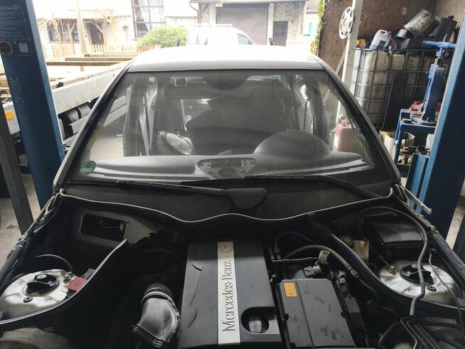 Sprzedam karoserię Mercedes W203