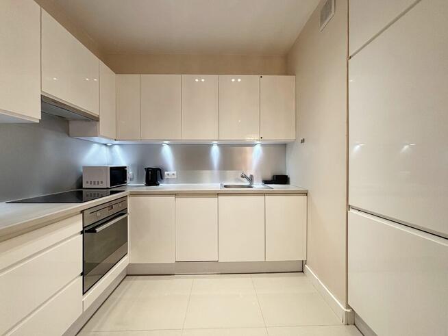 Komfortowe 2 pok. z balkonem / siłownia / Ogrody Hallera