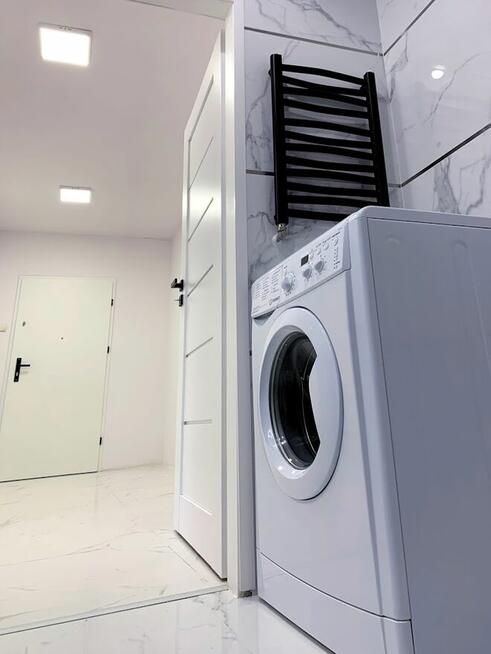 Bezpośrednio, 2 pokoje, garaż, metro, Heroldow