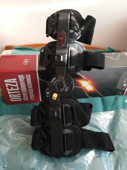 ORTEZA STAWU KOLANOWEGO Z REGULACJIĄ RUCHOMOŚCI