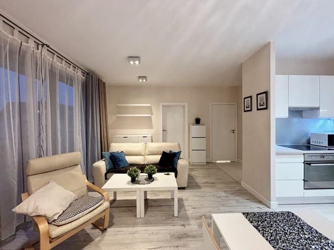 Komfortowe 2 pok. z balkonem / siłownia / Ogrody Hallera