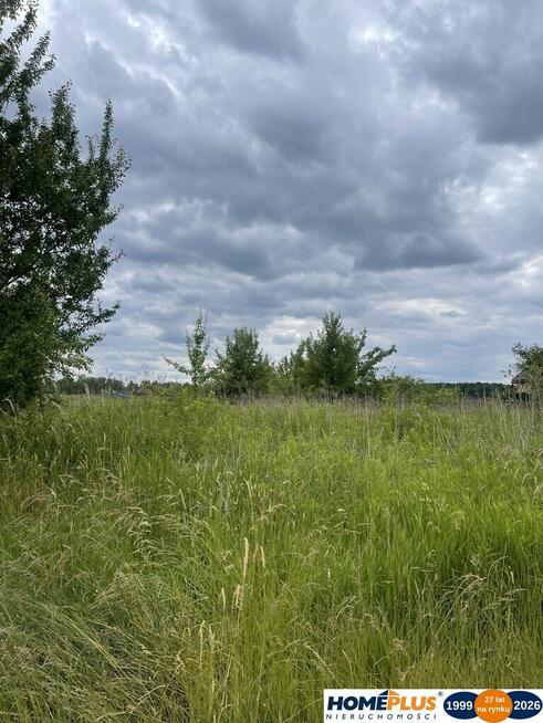 Działka budowlana 930 m² - blisko Warszawy.