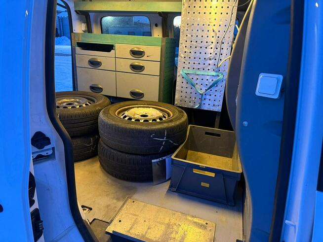 Volkswagen Caddy/2.0 MPi 109KM MPI/ Koguty/Przetwornica Cena Export