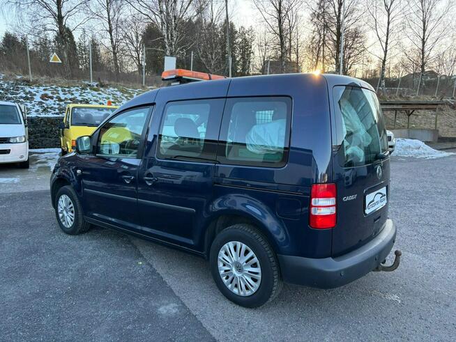 Volkswagen Caddy 2.0 MPI 109 KM 5 osobowy 2014 r cena export