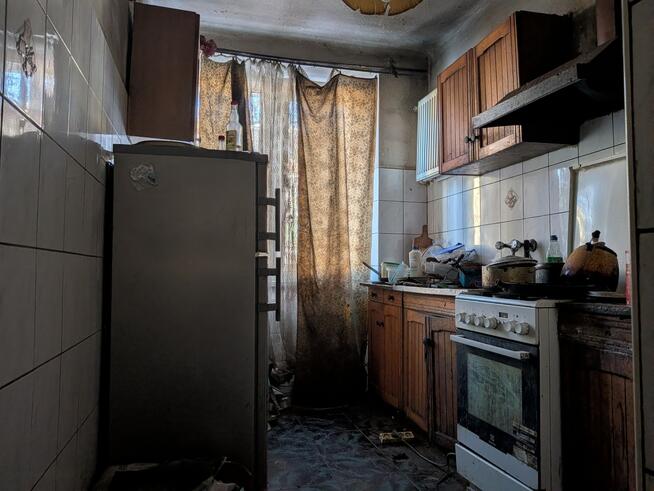 3 pokojowe mieszkanie - ul. Marymoncka- do remontu