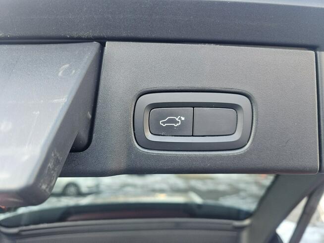 Volvo V90 2.0 benz T5 250PS 119tys km Skóra ACC AutoPilot BEZWYPADEK