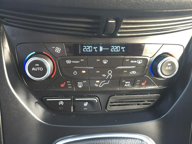 Ford Kuga Podgrzewana kierownica | 4x4