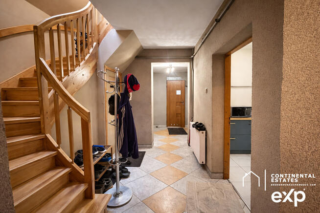 Gospodarstwo 0,5 ha z domem i zabudowaniami