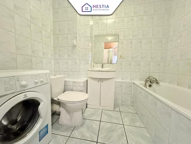 Duża Kawalerka z balkonem - Zamknięte Osiedle !