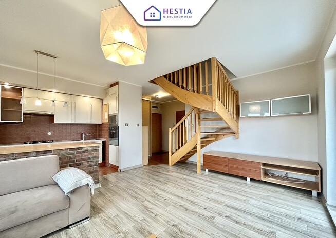 Dwupoziomowe mieszkanie - 4 pokoje. Gumieńce.