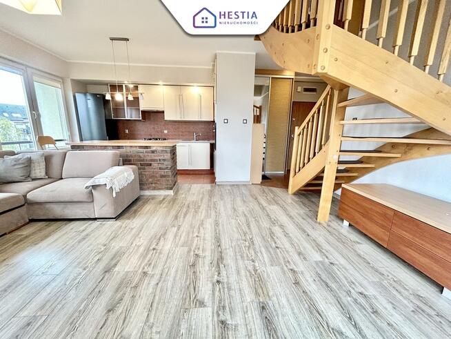 Dwupoziomowe mieszkanie - 4 pokoje. Gumieńce.