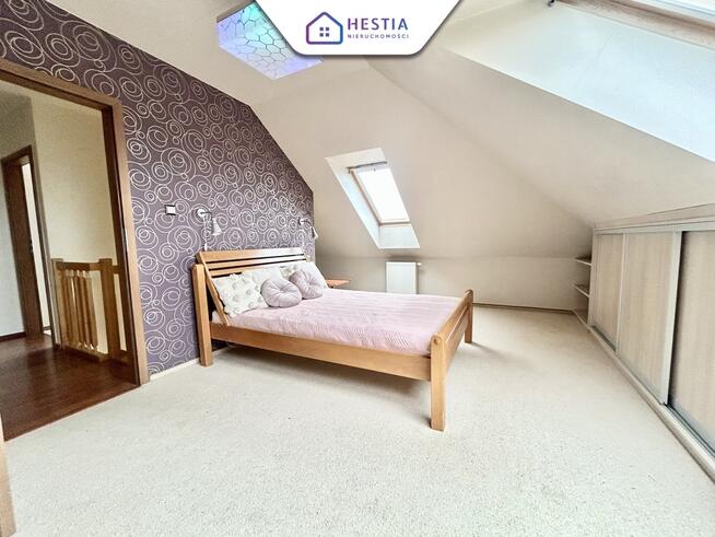 Dwupoziomowe mieszkanie - 4 pokoje. Gumieńce.