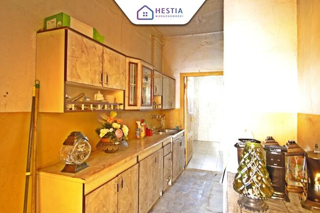 Poniemiecki dom z dużą stodołą - super cena!