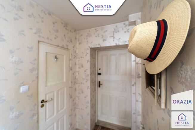 Bliźniak z ogrodem, balkonami i piwnicą.