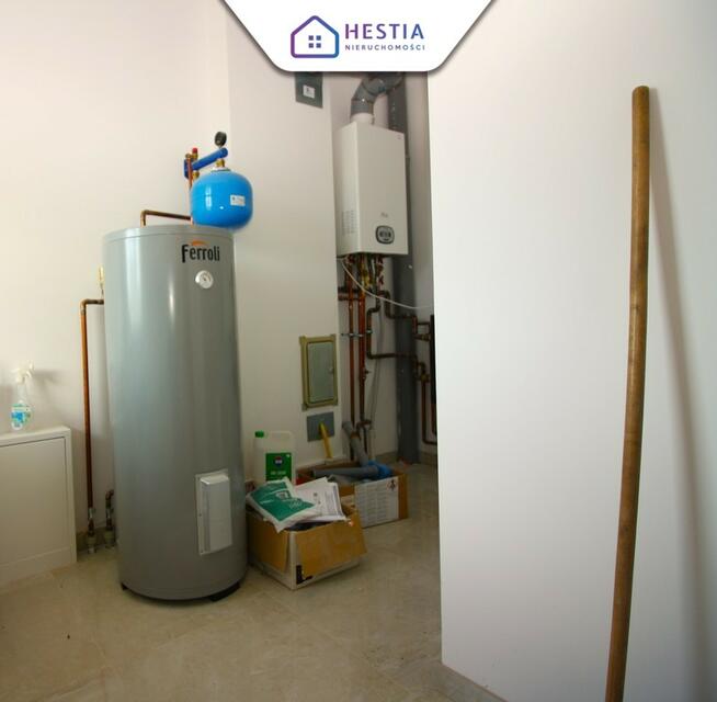 Na sprzedaż nowy dom w stylu dworkowym