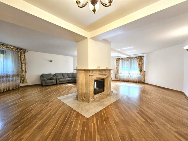 Elegancki dom wolnostojący 250 m2 / Wysoki standard / Zamiana na mieszkania