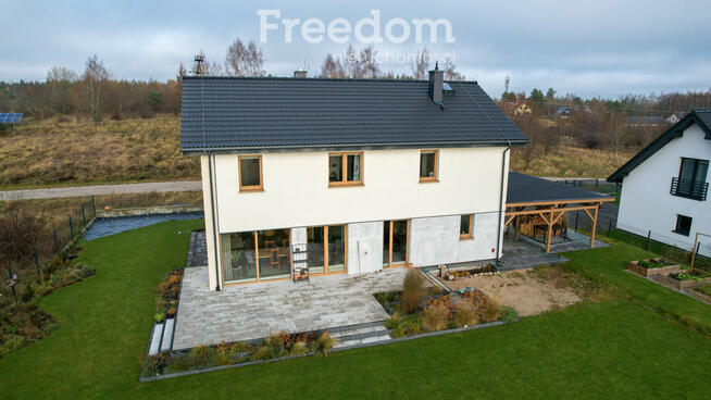 Dom dla dużej rodziny w malowniczej okolicy