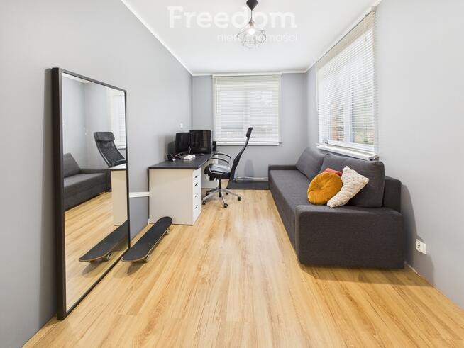 Dom parterowy w otulinie lasu