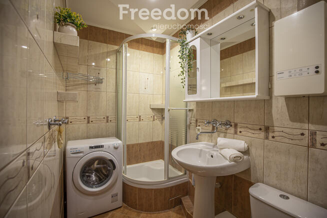 Na sprzedaż trzypokojowe mieszkanie z balkonem