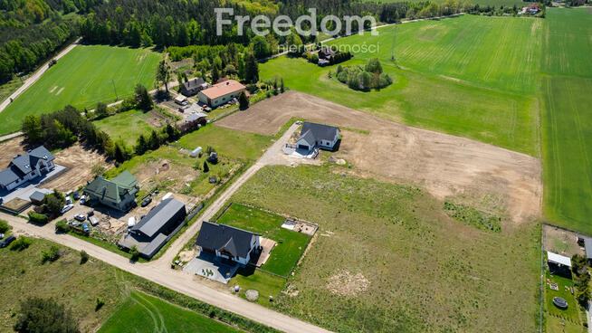 Działka budowlana – 250 m2 zabudowy !