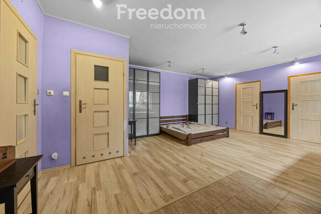 Oficyna 67m² + działka 200m²