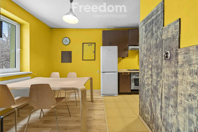 Oficyna 67m² + działka 200m²