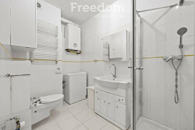 Oficyna 67m² + działka 200m²