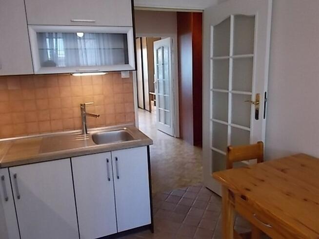 Żwirki i Wigury 81E, funkcjonalna kawalerka