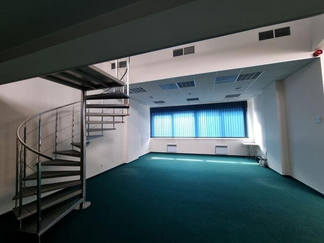 Lokal biurowy z antresolą