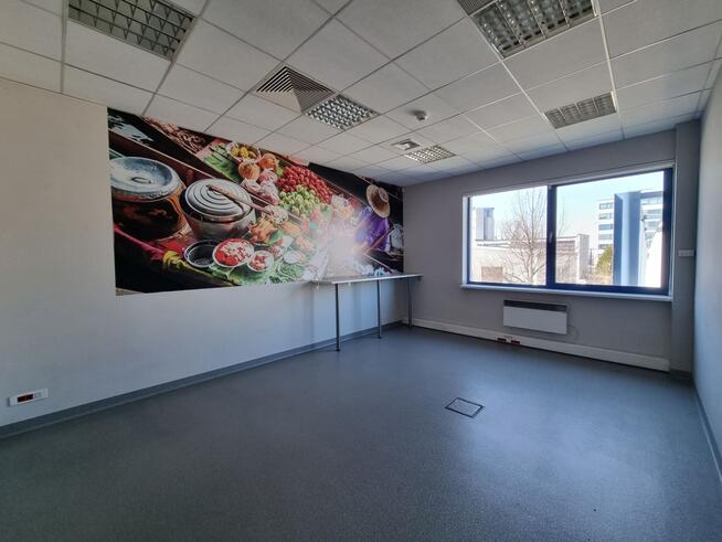 Lokal biurowy na ul. Wadowickiej 6