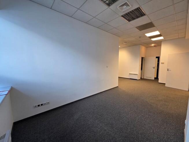 Lokal biurowy na I piętrze