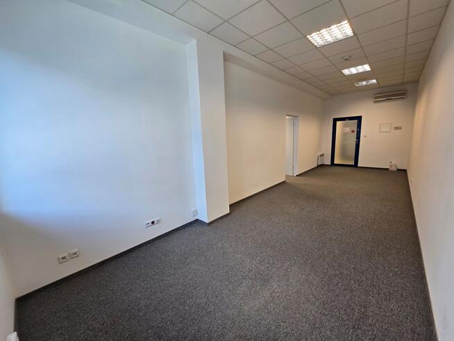 Lokal biurowy na I piętrze