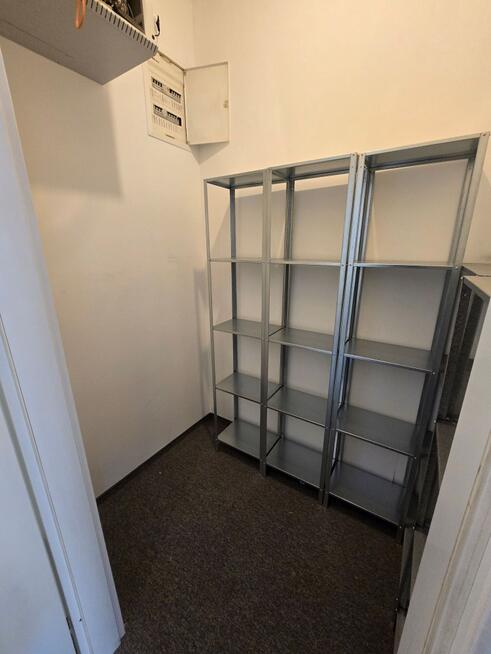 Lokal biurowy na I piętrze