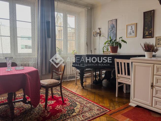 Bez Prowizji!- Przedwojenna kamienica | 3 pokoje