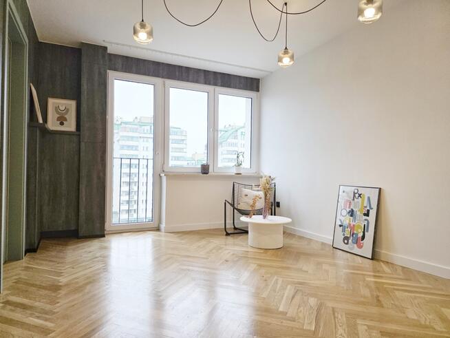 Jasne, stylowe, gotowe mieszkanie - centrum