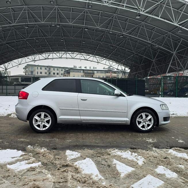 Audi A3 8P 1.6 3-drzwiowe Benzyna