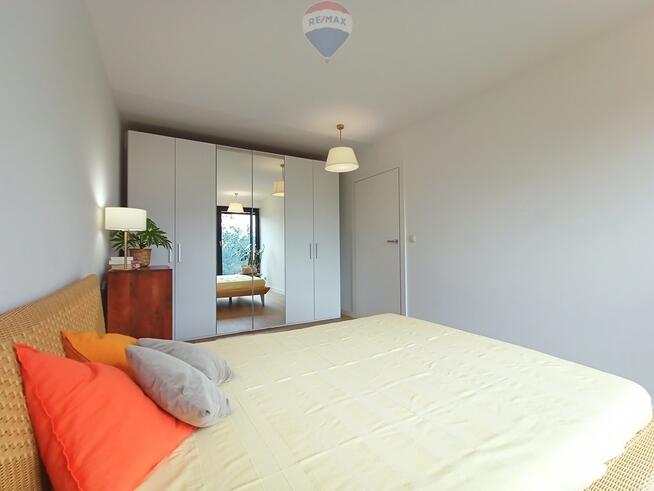 Nowoczesne dwupoziomowe mieszkanie w Centrum