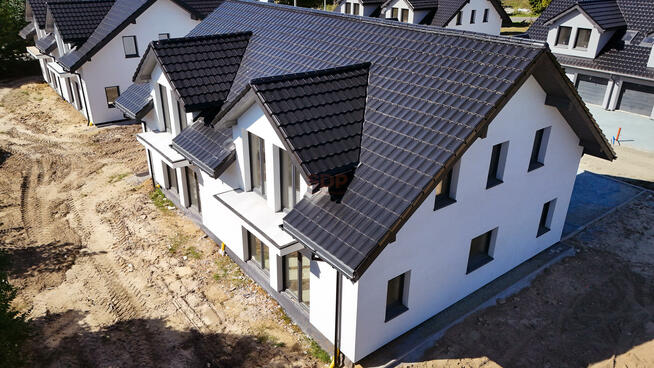 Dom Dobroszów Oleśnicki gm. Długołęka