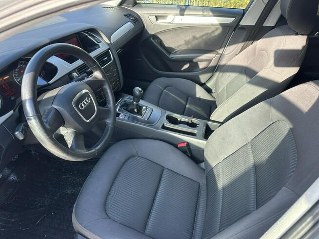 Audi A4 1,8 Turbo moc 160, klimatronik, parktronik, nowe opony zimowe, isofix