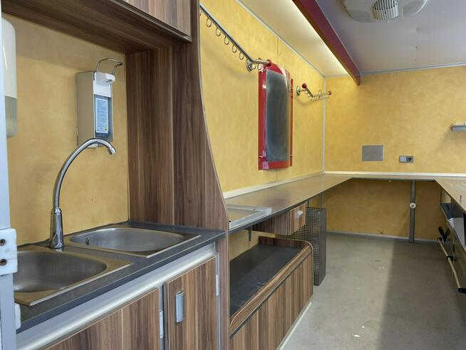 Renault Master Autosklep wędlin Gastronomiczny Food Truck Foodtruck Borco Lada 4,70