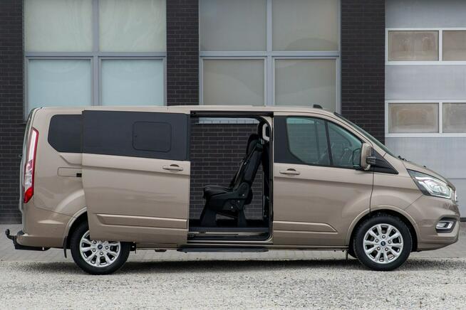 Ford Tourneo Custom Titanium X 8-osób Automat Skóra 150 KM Długi